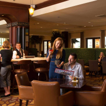 bar-lounge-hotel