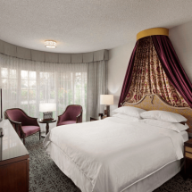 AnaheimMajestGardenHotel_Room