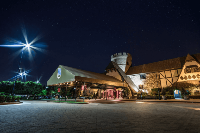 Picture Yourself Here: Anaheim Hotel Photo Gallery Picture Yourself Here: Anaheim Hotel Photo Gallery