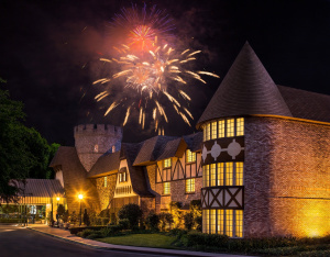 Is Anaheim Majestic Garden Hotel the Right Fit for Your Anaheim Vacation?